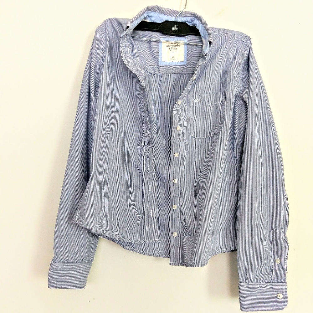 3/12 A&F blue white button down shirt  curvy wa… - Picture 12 of 14